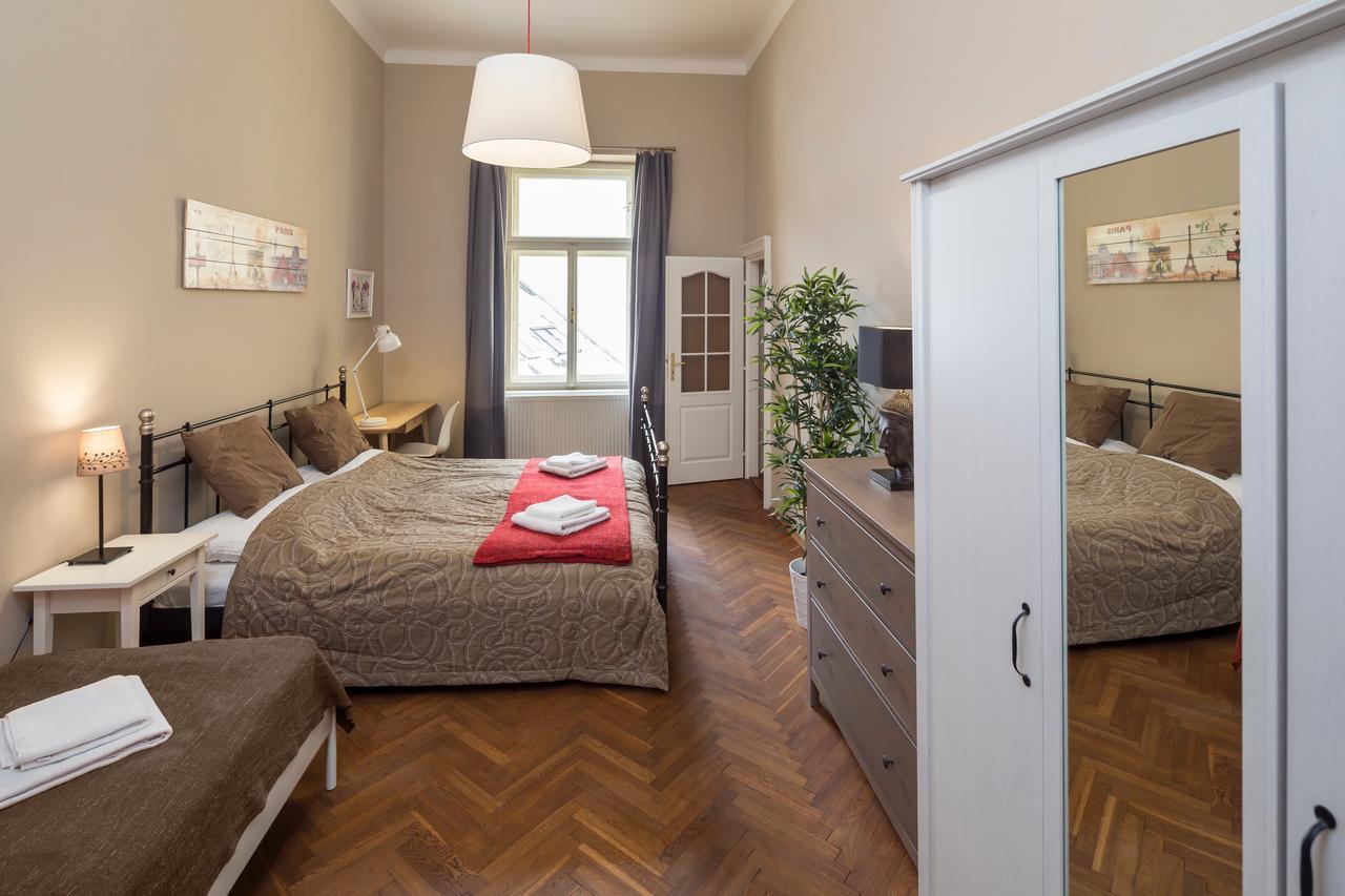 Dlouha 2Ab Apartment Praha Bagian luar foto