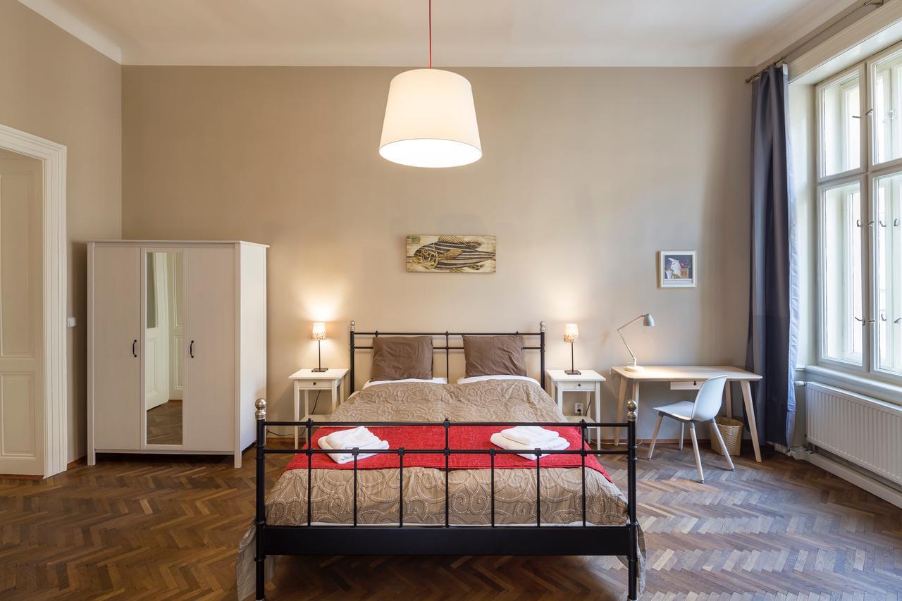 Dlouha 2Ab Apartment Praha Bagian luar foto