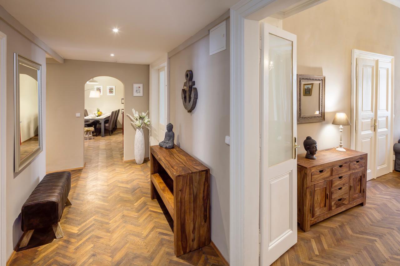 Dlouha 2Ab Apartment Praha Bagian luar foto