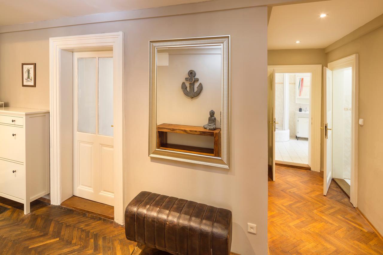 Dlouha 2Ab Apartment Praha Bagian luar foto