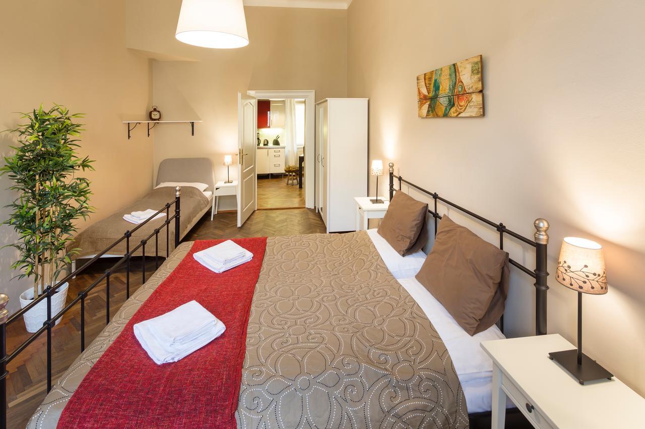 Dlouha 2Ab Apartment Praha Bagian luar foto