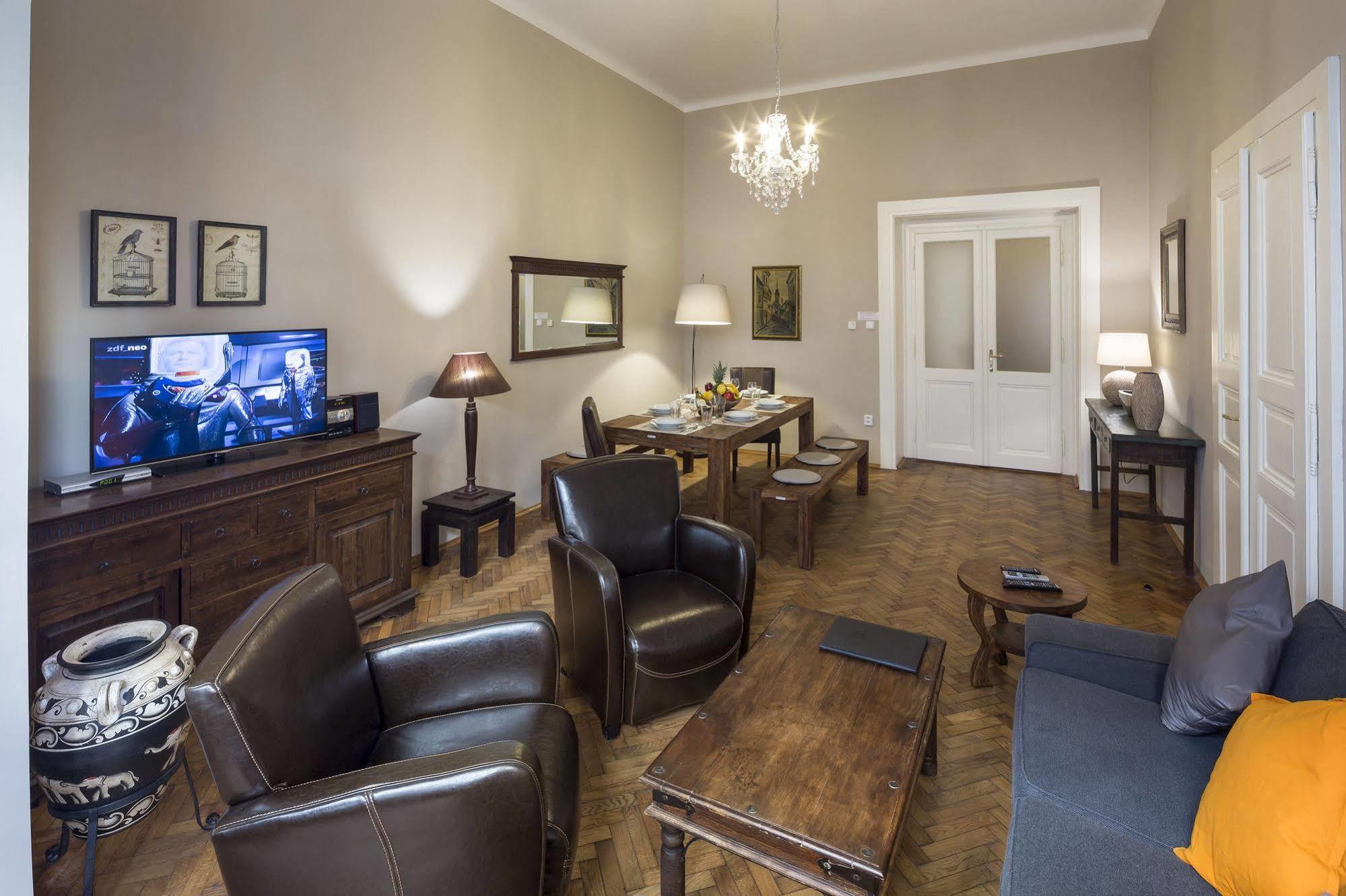 Dlouha 2Ab Apartment Praha Bagian luar foto