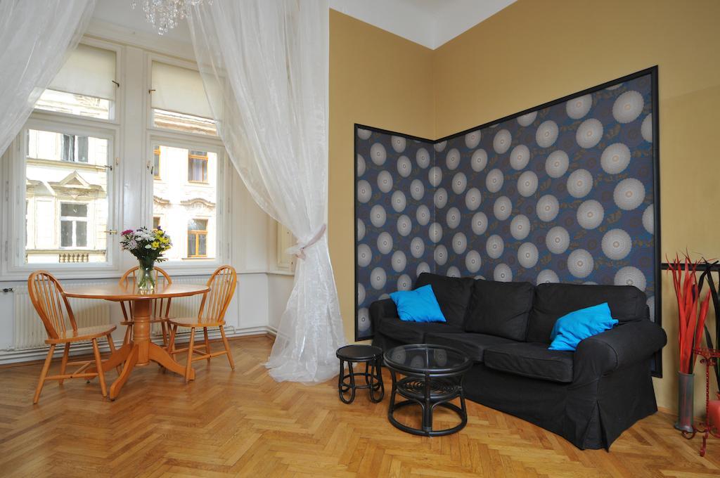 Dlouha 2Ab Apartment Praha Bagian luar foto